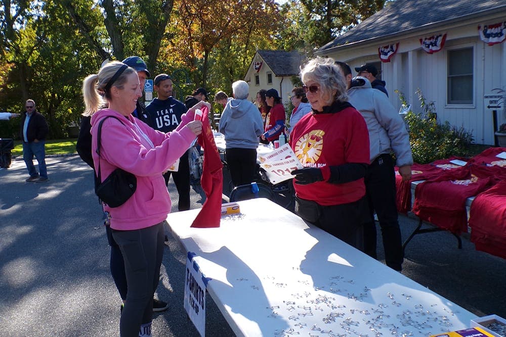 Runners at the start of the 5K Pizza Run.